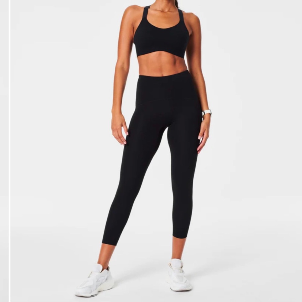 SPANX Shape Booty Boost 7/8 leggings NWT
